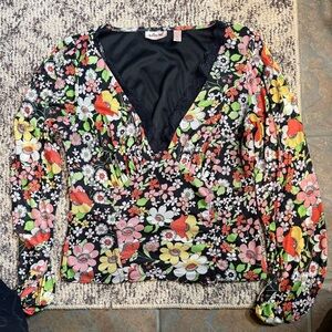 Willow & Root Black Floral V-Neck Blouse